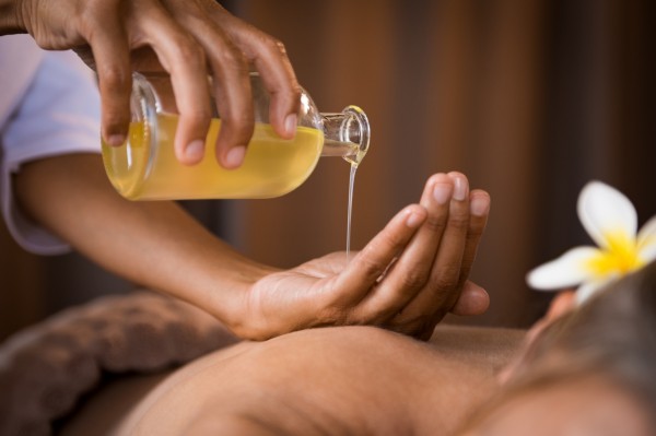 Abhyanga is a form of Ayurvedic medicine that involves massage of the body with warm herb-infused oil. This relaxing and  refreshing full body oil massage is an Ayurveda masterpiece, effects of both the oil and steam allow the medicated oils to seep into the body and nourish from within.

Abhyanga focuses on specific energy points in the body, helping to increase blood circulation while the rhythmic motion helps to relieve joints and muscles from stiffness. This massage is indicated to prevent ageing and degeneration. The Seven Position Therapy treats the whole body physically, mentally and emotionally.