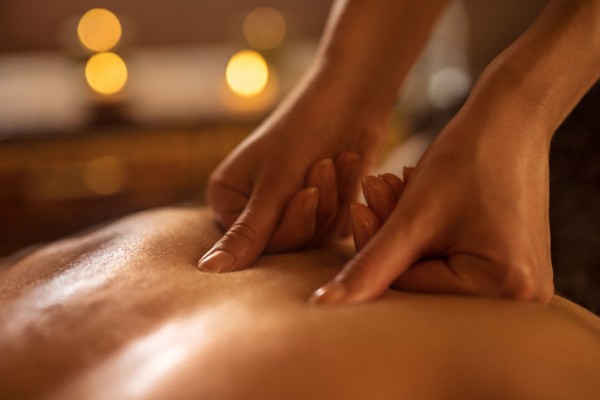 Shiatsu massage therapy involves the application of pressure to specific points on the body to help heal common ailments and conditions. It corrects imbalances and disharmonies in the body by stimulating these pressure points, encouraging the flow of vital energy to promote healing.